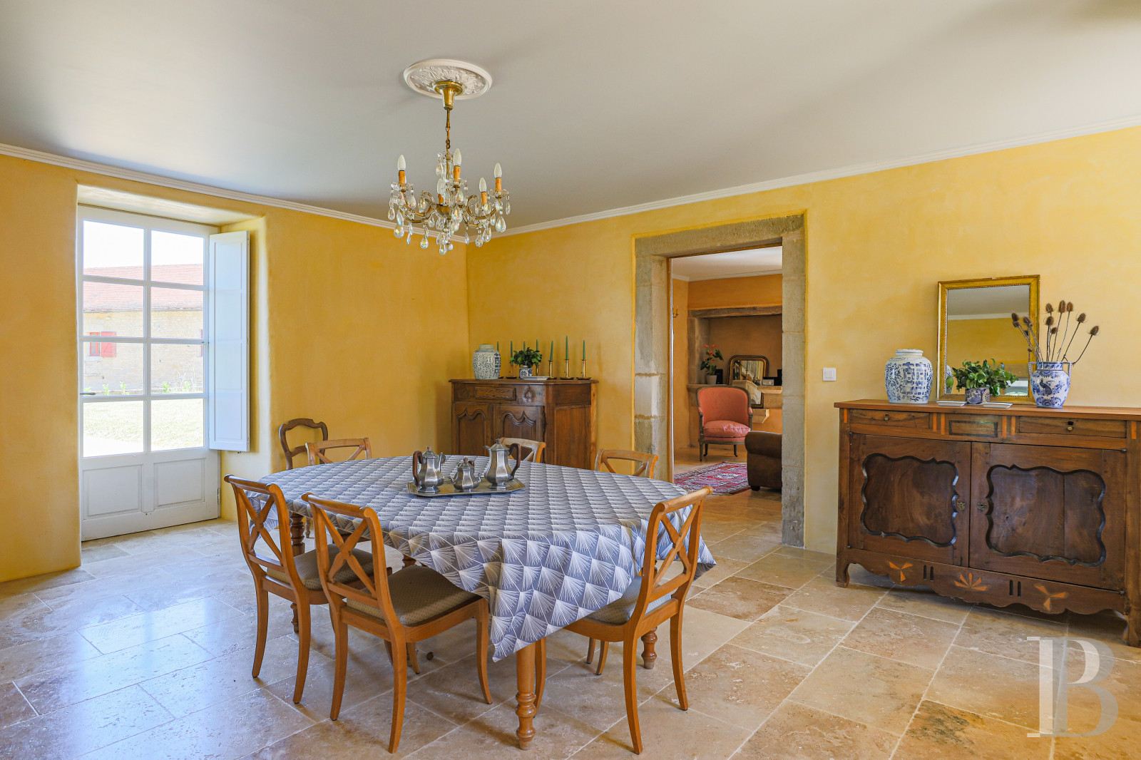 A well preserved and fully restored family chateau in Castanet, Tarn-et-Garonne - photo  n°13